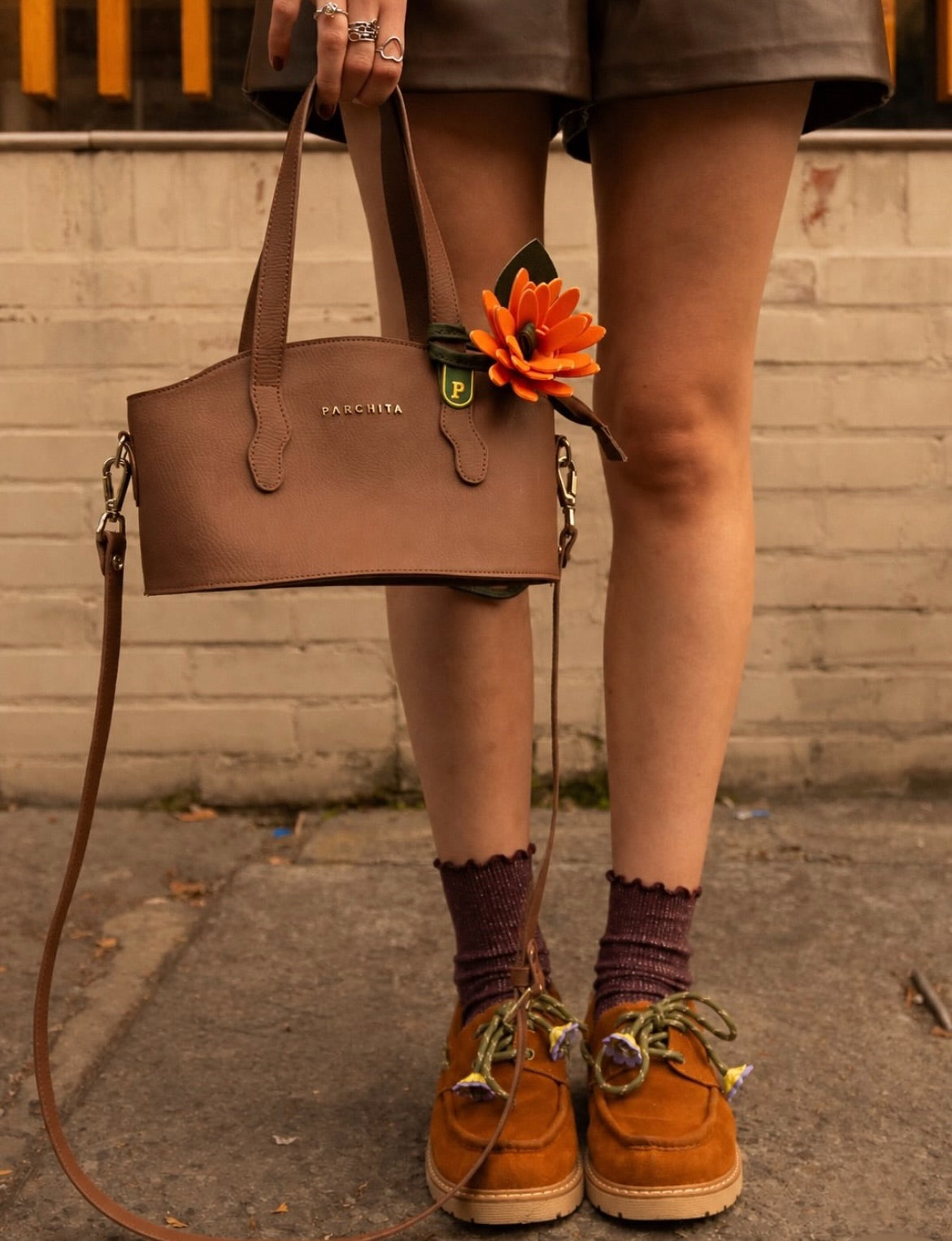 Cartera Tat Café