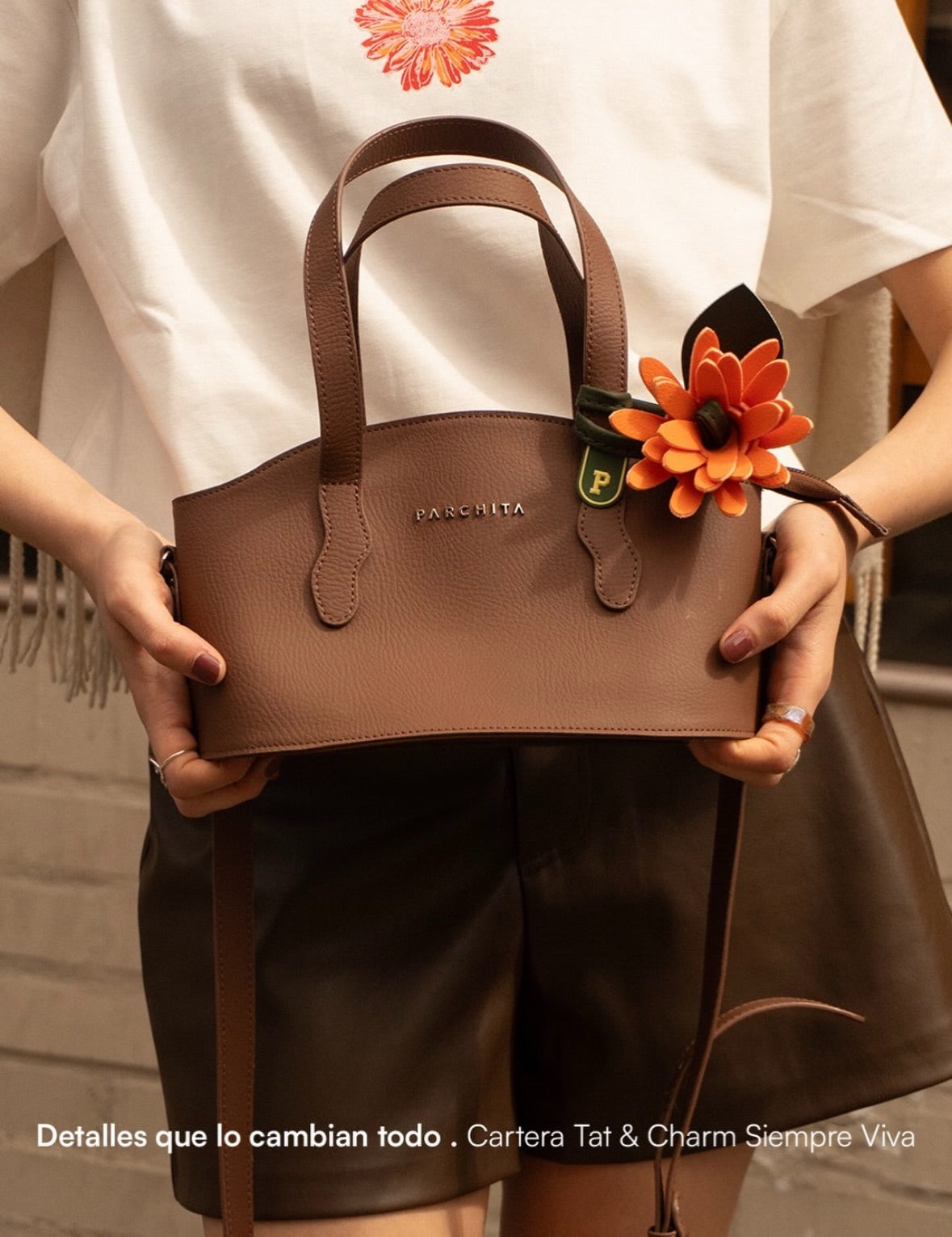 Cartera Tat Café